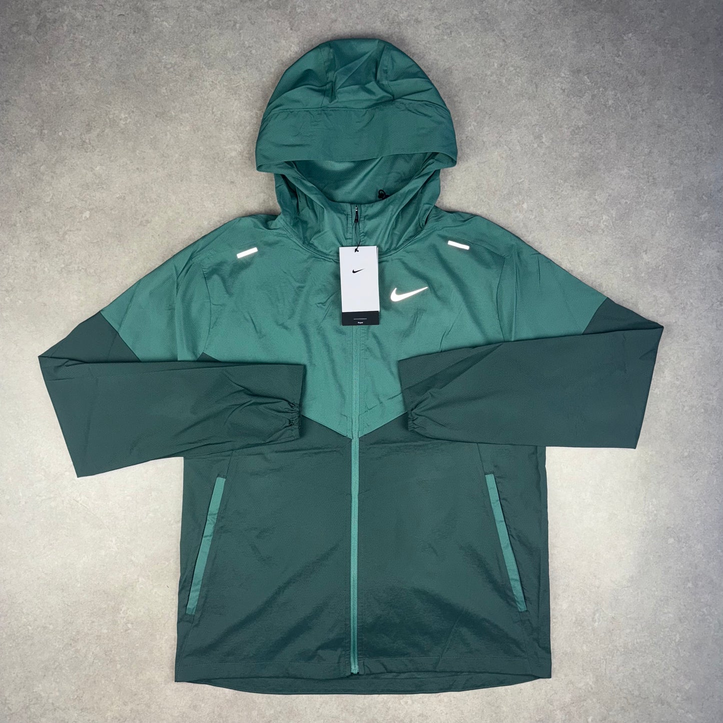 Nike UV Windrunner Jacket - Vintage Green