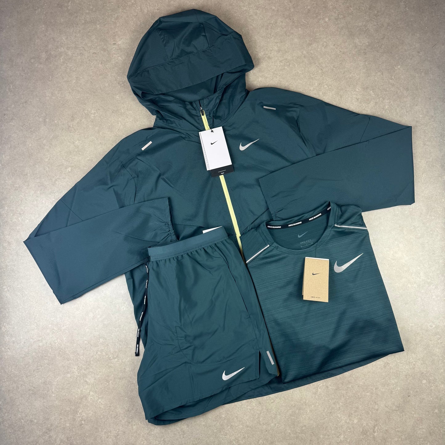 Nike 3 Piece UV Windrunner Set - Deep Jungle