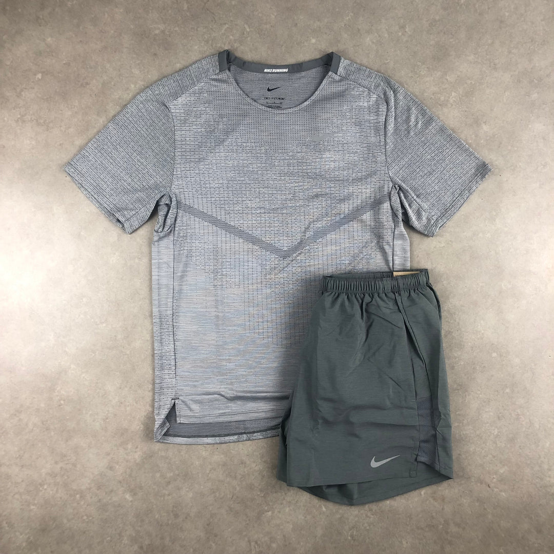 Nike Techknit ADV T-Shirt Set - Grey