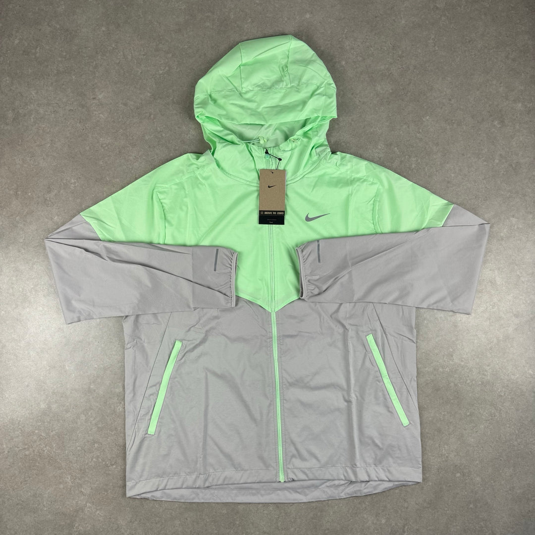 Nike 3 piece UV Windrunner Set - Vapour Green
